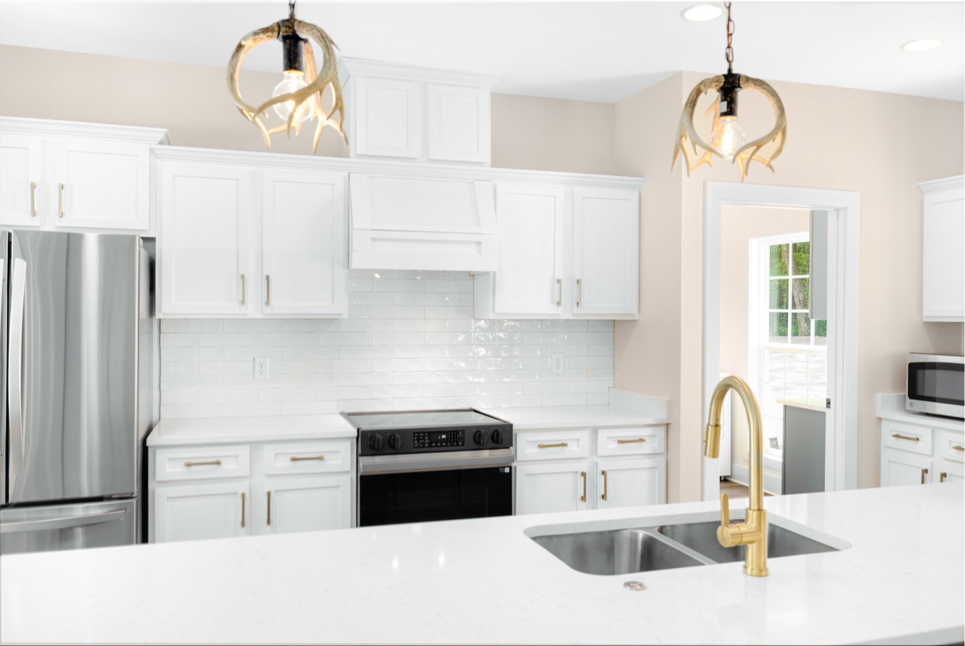 5702 E Spring Lake Rd: kitchen island and sink