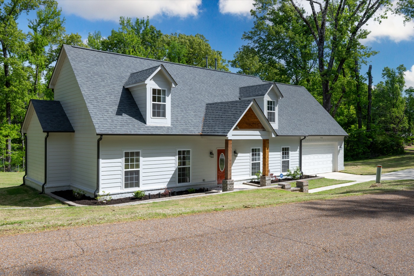 5702 E Spring Lake Rd: front and side