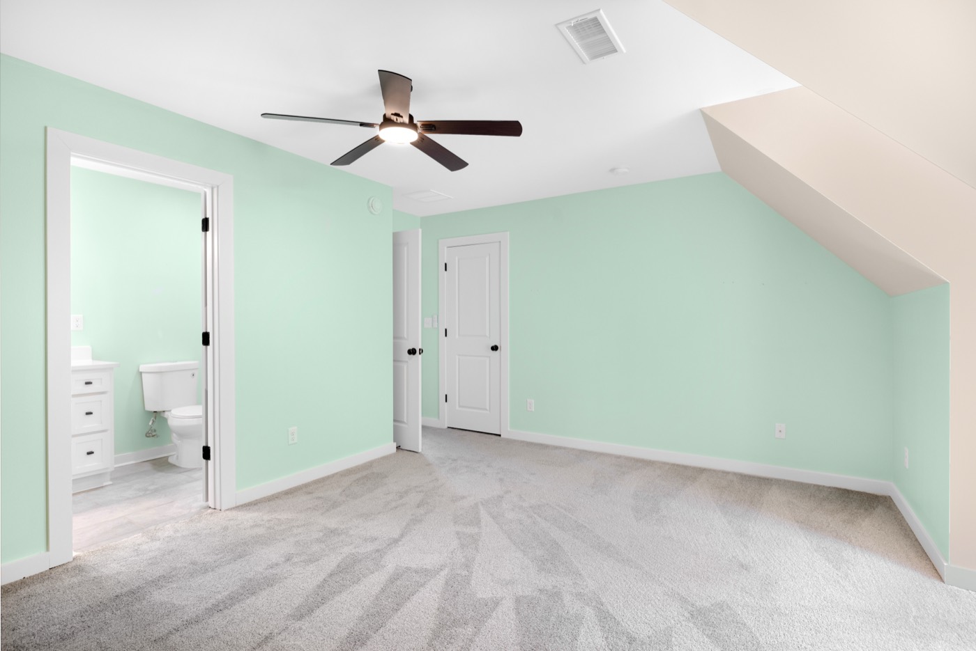 5702 E Spring Lake Rd: bedroom
